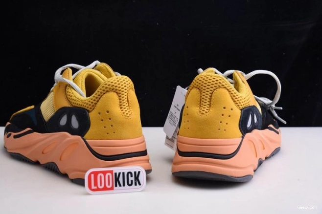 ADIDAS NEW SUN YEEZY 700 COLORWAY BOOST GZ6984 YELLOW RUNNER WAVE 1105